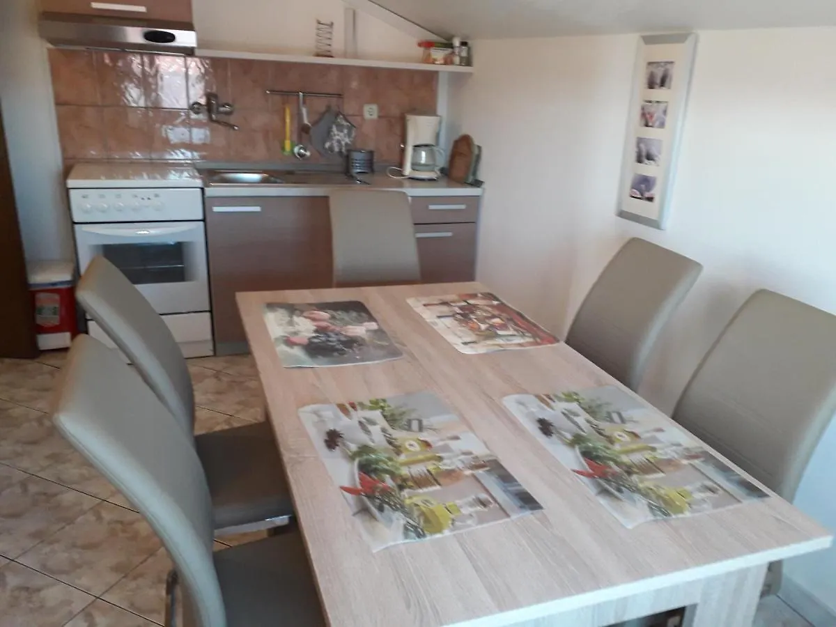 Ap 4 Apartment Fazana Croatia